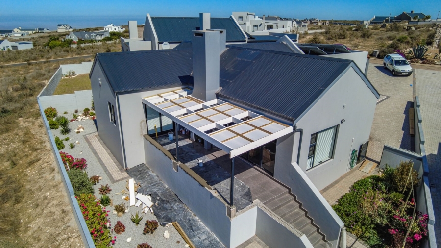 3 Bedroom Property for Sale in Hoogland Western Cape